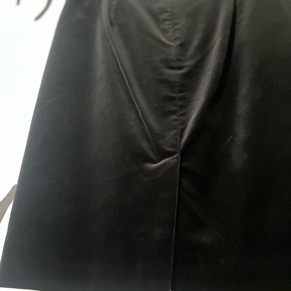 Banana Republic Black Pencil Skirt - Picture 4 of 11